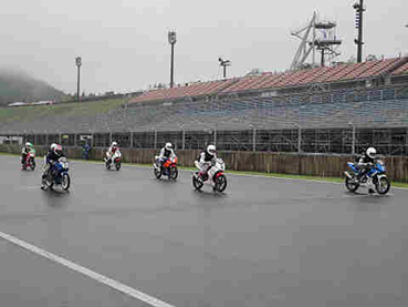 決勝レーススタート