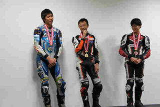 MFJアカデミークラス
優勝 山田尚輝
2位 岡部怜
3位 千田俊樹