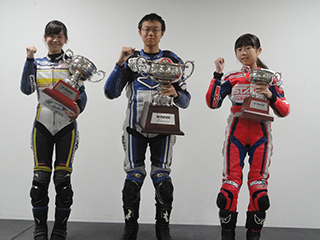 模擬レース150クラス
1位 山田尚輝
2位 中原美海
3位 藤原毬花