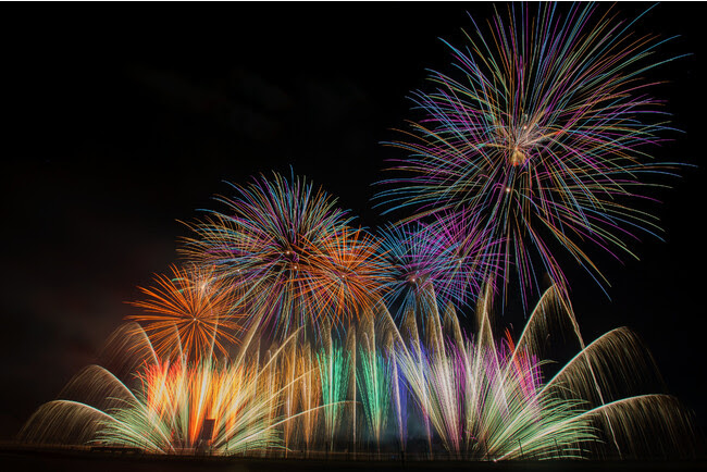 オートポリスで1万発の打ち上げ花火！「天空 de HANABI